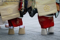 photo:/geishasworld.bloxode.com